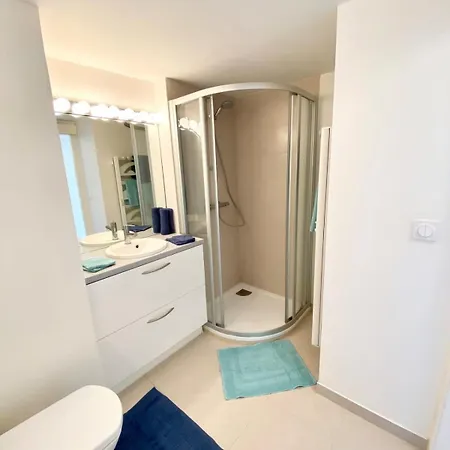 Joli Cosy Vue Imprenable 180 *