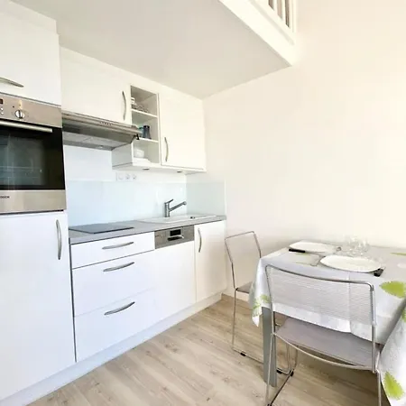 Apartment Joli Cosy Vue Imprenable 180 *